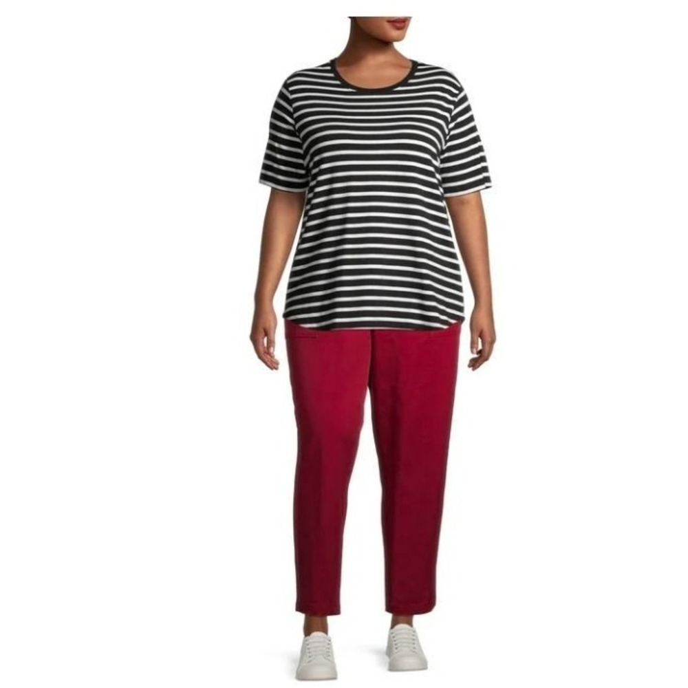 Terra & Sky‎ Women's Plus Size Relaxed Fit Utility Cropped Pants Red 5X(54-56")